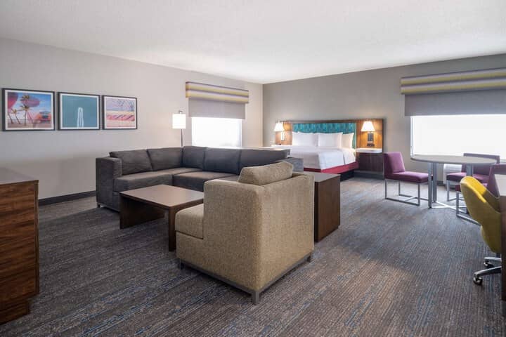 Room 19 of 51