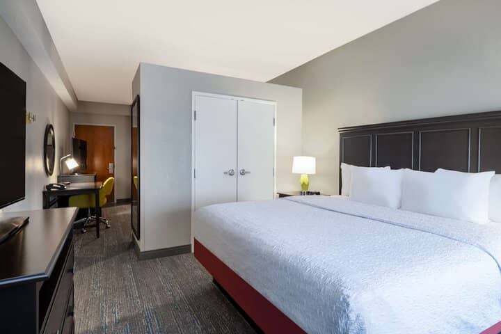Room 8 of 51