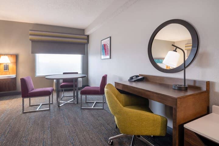 Room 18 of 51